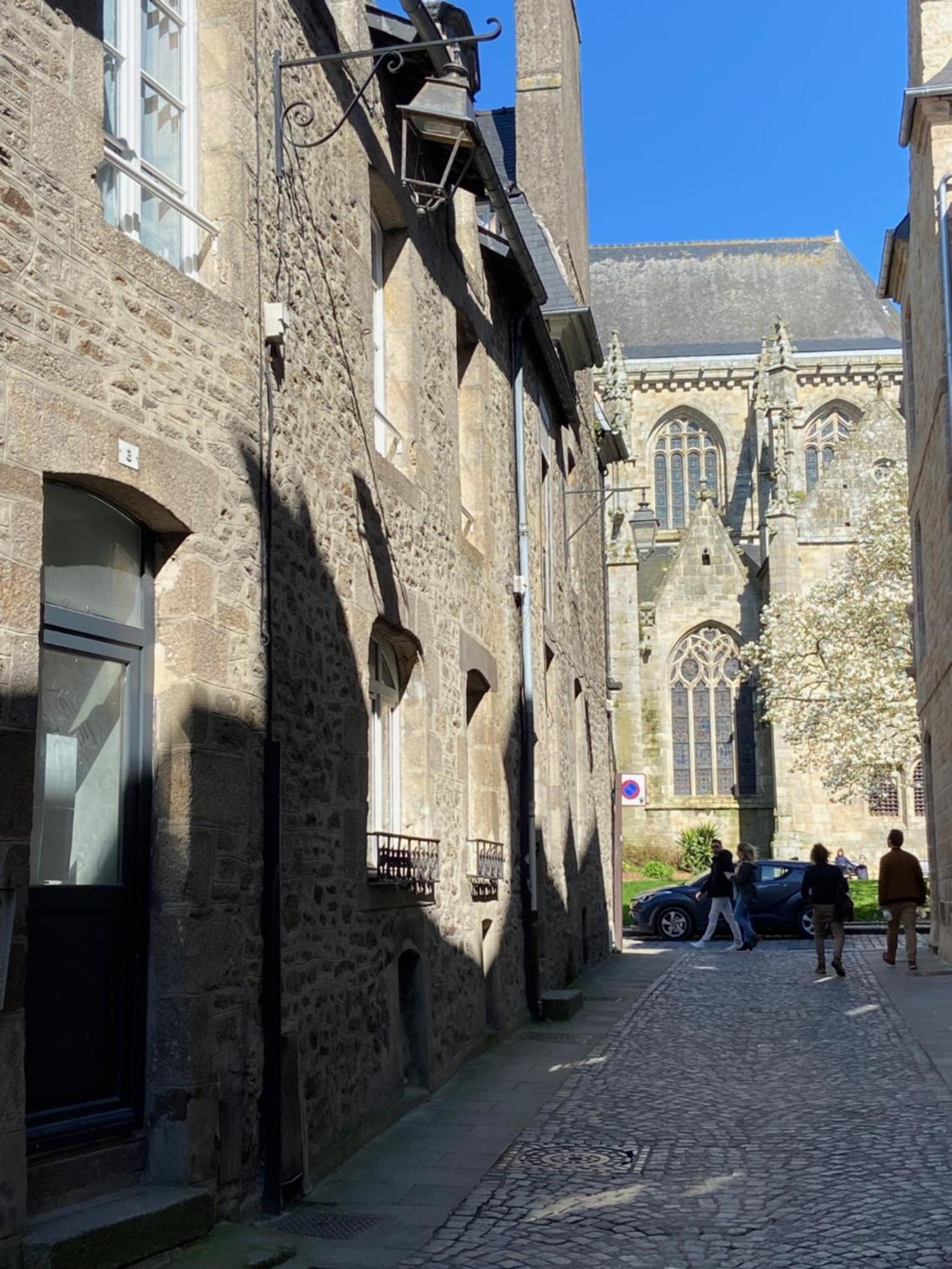 Appartement Entier Centre Historique Dinan Exterior foto